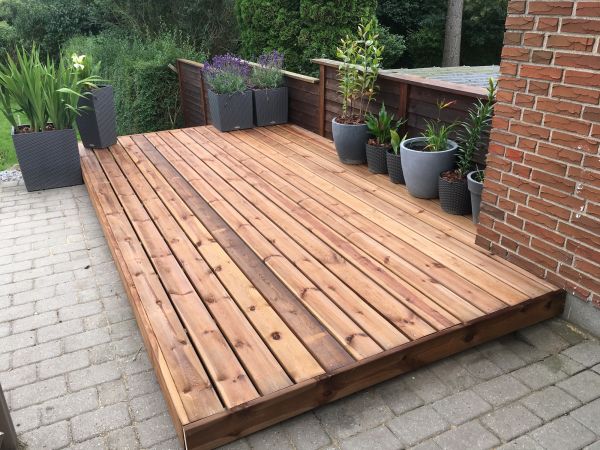 Cost of Platform Deck Installation in Poulsbo